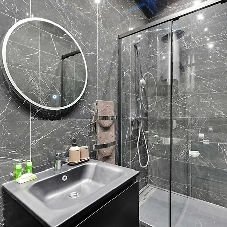 Charming Apartment-6p- Montorgueilrepublique Apartment