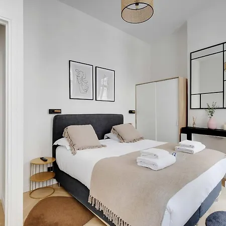 Charming Apartment-6p- Montorgueilrepublique *